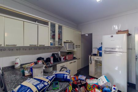 Casa à venda com 250m², 4 quartos e 1 vaga Casa à venda com 250m², 4 quartos e 1 vagaCasa 2 - Cozinha