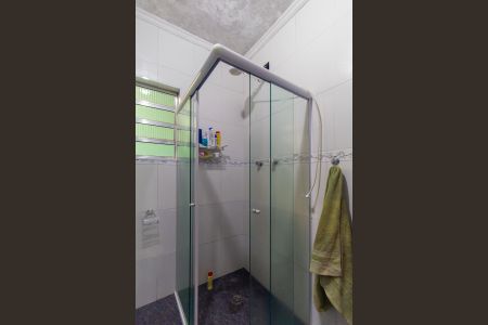 Casa à venda com 250m², 4 quartos e 1 vaga Casa à venda com 250m², 4 quartos e 1 vagaCasa 2 - Banheiro