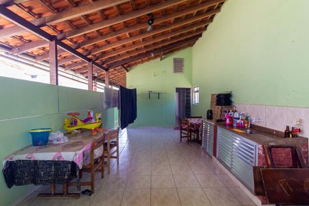 Casa à venda com 250m², 4 quartos e 1 vaga Casa à venda com 250m², 4 quartos e 1 vagaÁrea de Serviço