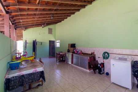 Casa à venda com 250m², 4 quartos e 1 vaga Casa à venda com 250m², 4 quartos e 1 vagaÁrea de Serviço