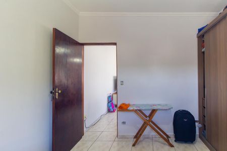 Casa à venda com 250m², 4 quartos e 1 vaga Casa à venda com 250m², 4 quartos e 1 vagaQuarto