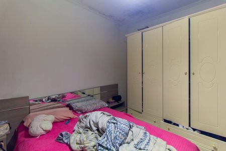 Casa à venda com 250m², 4 quartos e 1 vaga Casa à venda com 250m², 4 quartos e 1 vagaCasa 2 - Suíte