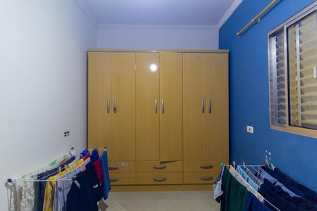 Casa à venda com 250m², 4 quartos e 1 vaga Casa à venda com 250m², 4 quartos e 1 vagaCasa 2 - Quarto