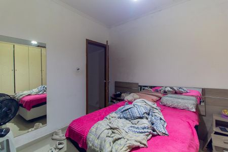 Casa à venda com 250m², 4 quartos e 1 vaga Casa à venda com 250m², 4 quartos e 1 vagaCasa 2 - Suíte
