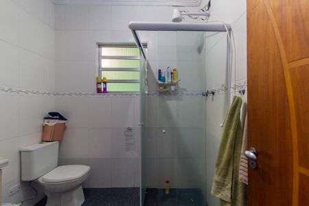 Casa à venda com 250m², 4 quartos e 1 vaga Casa à venda com 250m², 4 quartos e 1 vagaCasa 2 - Banheiro