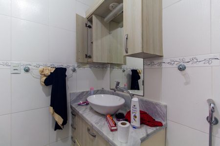 Casa à venda com 250m², 4 quartos e 1 vaga Casa à venda com 250m², 4 quartos e 1 vagaCasa 2 - Banheiro