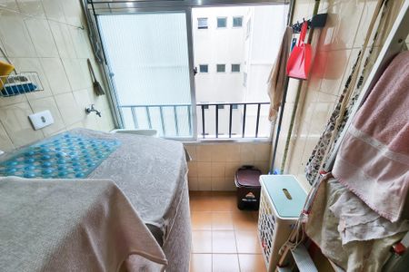 Apartamento à venda com 68m², 2 quartos e 1 vaga Apartamento à venda com 68m², 2 quartos e 1 vagaÁrea de serviço