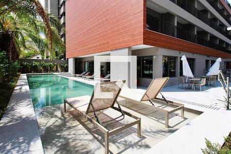 Studio para alugar com 32m², 1 quarto e sem vagaÁrea comum - Piscina