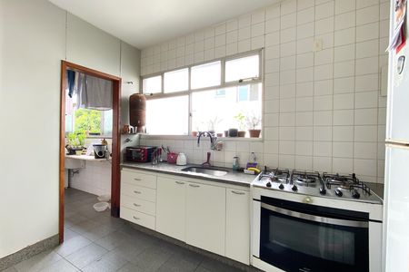 Apartamento à venda com 110m², 3 quartos e 1 vaga Apartamento à venda com 110m², 3 quartos e 1 vagaCozinha
