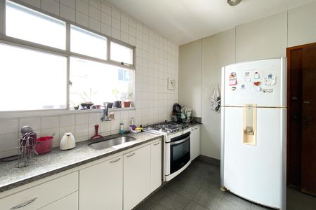 Apartamento à venda com 110m², 3 quartos e 1 vaga Apartamento à venda com 110m², 3 quartos e 1 vagaCozinha