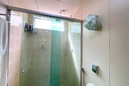 Apartamento à venda com 110m², 3 quartos e 1 vaga Apartamento à venda com 110m², 3 quartos e 1 vagaBanheiro