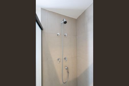 Studio para alugar com 22m², 1 quarto e sem vaga Studio para alugar com 22m², 1 quarto e sem vagaBanheiro Social