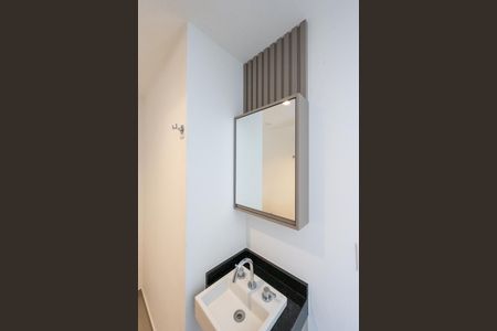 Studio para alugar com 22m², 1 quarto e sem vaga Studio para alugar com 22m², 1 quarto e sem vagaBanheiro Social