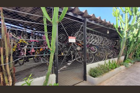 Apartamento à venda com 70m², 3 quartos e 1 vaga Apartamento à venda com 70m², 3 quartos e 1 vagaÁrea comum