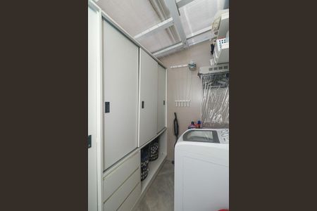 Apartamento à venda com 76m², 1 quarto e sem vagaÁrea de Serviço / Teto retrátil