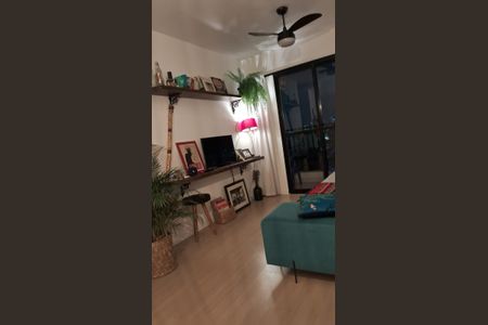 Sala de apartamento à venda com 2 quartos, 53m² em Imperial de São Cristóvão, Rio de Janeiro
