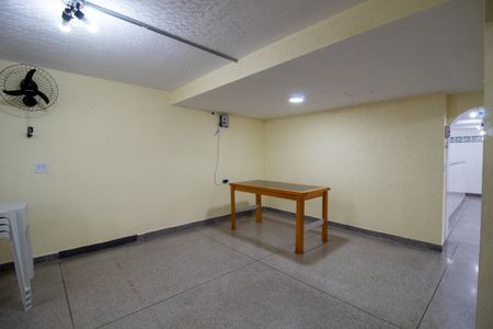 Apartamento para alugar com 137m², 3 quartos e 1 vagaÁrea comum - Salão de festas