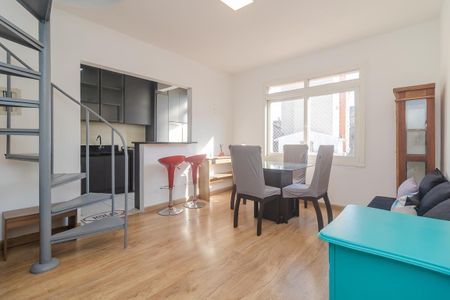 Sala de apartamento para alugar com 1 quarto, 119m² em Centro Histórico, Porto Alegre