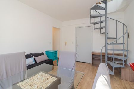 Sala de apartamento para alugar com 1 quarto, 119m² em Centro Histórico, Porto Alegre