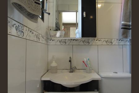 Casa à venda com 180m², 3 quartos e 2 vagasBanheiro da Suíte