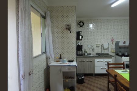 Casa à venda com 180m², 3 quartos e 2 vagasCozinha
