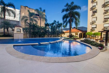 Apartamento à venda com 98m², 3 quartos e sem vagaÁrea comum - Piscina