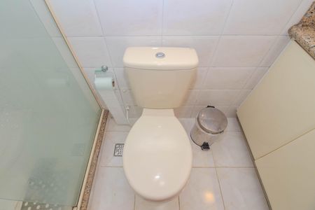 Apartamento à venda com 98m², 3 quartos e sem vagaBanheiro da Suíte