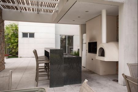 Apartamento à venda com 184m², 3 quartos e 3 vagasÁrea comum - Churrasqueira