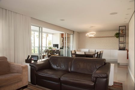 Apartamento à venda com 184m², 3 quartos e 3 vagasSala