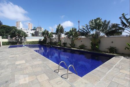 Apartamento à venda com 94m², 3 quartos e 2 vagas Apartamento à venda com 94m², 3 quartos e 2 vagasÁrea comum - Piscina