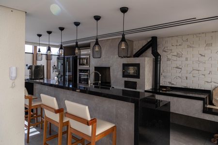 Apartamento à venda com 94m², 3 quartos e 2 vagas Apartamento à venda com 94m², 3 quartos e 2 vagasÁrea gourmet