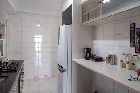Apartamento à venda com 94m², 3 quartos e 2 vagas Apartamento à venda com 94m², 3 quartos e 2 vagasCozinha