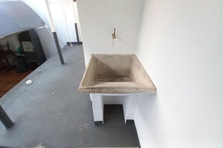 Casa à venda com 245m², 4 quartos e 4 vagasÁrea de Serviço