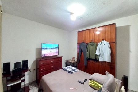 Casa à venda com 245m², 4 quartos e 4 vagasQuarto 4