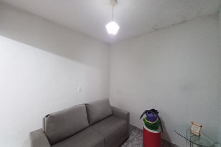 Casa à venda com 245m², 4 quartos e 4 vagasSala