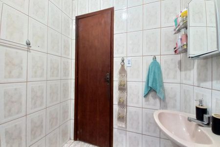 Casa à venda com 245m², 4 quartos e 4 vagasBanheiro