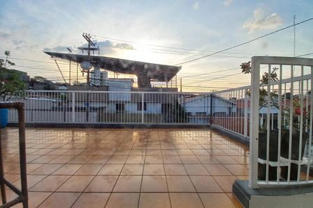 Vista da Sala de casa à venda com 4 quartos, 245m² em Vila Joaquim Inacio, Campinas