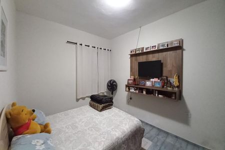 Casa à venda com 245m², 4 quartos e 4 vagasQuarto 2