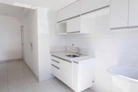 Cozinha de apartamento à venda com 2 quartos, 74m² em Caiçaras, Belo Horizonte