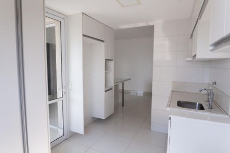 Apartamento à venda com 2 quartos, 74m² em Caiçaras, Belo Horizonte
