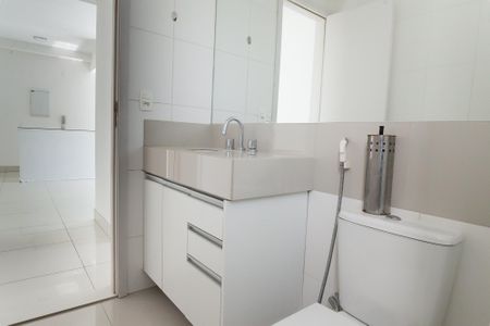 Banheiro Social de apartamento para alugar com 2 quartos, 74m² em Caiçaras, Belo Horizonte