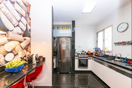 Apartamento à venda com 95m², 2 quartos e 2 vagas Apartamento à venda com 95m², 2 quartos e 2 vagasCozinha