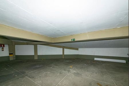 Apartamento à venda com 95m², 2 quartos e 2 vagas Apartamento à venda com 95m², 2 quartos e 2 vagasGaragem