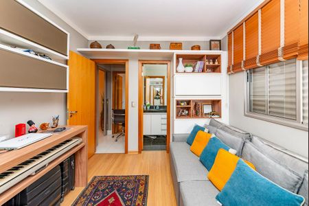 Apartamento à venda com 95m², 2 quartos e 2 vagas Apartamento à venda com 95m², 2 quartos e 2 vagasSuíte 2