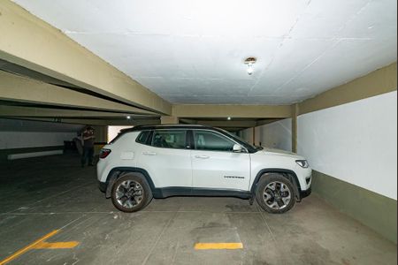 Apartamento à venda com 95m², 2 quartos e 2 vagas Apartamento à venda com 95m², 2 quartos e 2 vagasGaragem