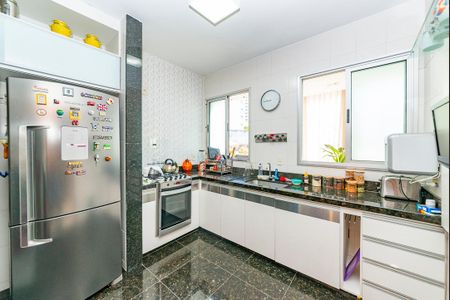 Apartamento à venda com 95m², 2 quartos e 2 vagas Apartamento à venda com 95m², 2 quartos e 2 vagasCozinha