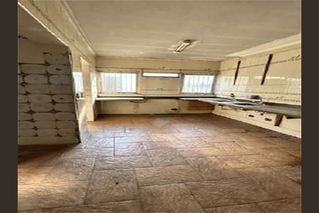 Casa à venda com 3 quartos, 208m² em Vila Clementino, São Paulo