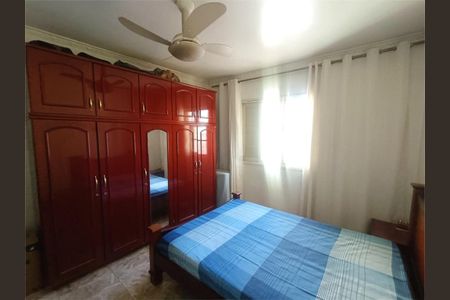 Casa à venda com 2 quartos, 98m² em Vila Araguaia, São Paulo