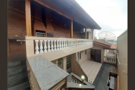 Casa à venda com 112m², 3 quartos e 1 vaga