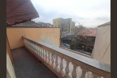 Casa à venda com 112m², 3 quartos e 1 vaga